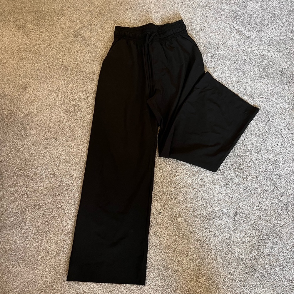 Albion Fit Audrey Trouser - Black size petite small - Picture 2 of 6